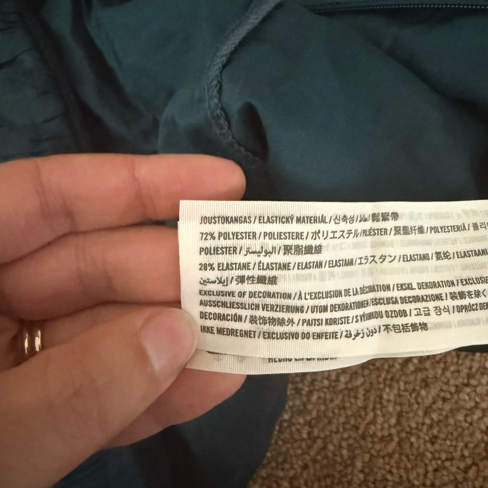 Abercrombie & Fitch Women’s Teal Ruched V-Neck Long Sleeve Top - Picture 5 of 5
